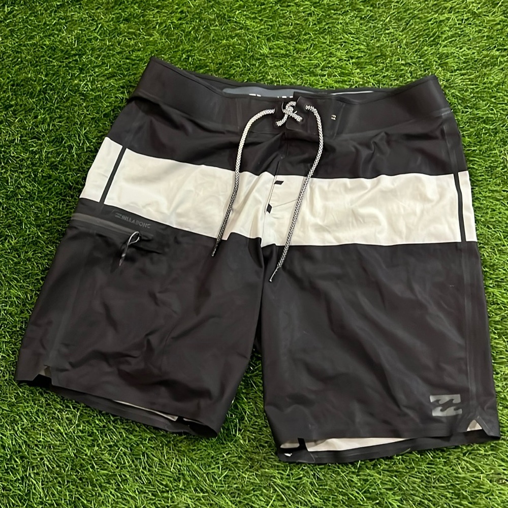 Men’s Billabong Platinum X AirLite Board Shorts/Swim Shorts